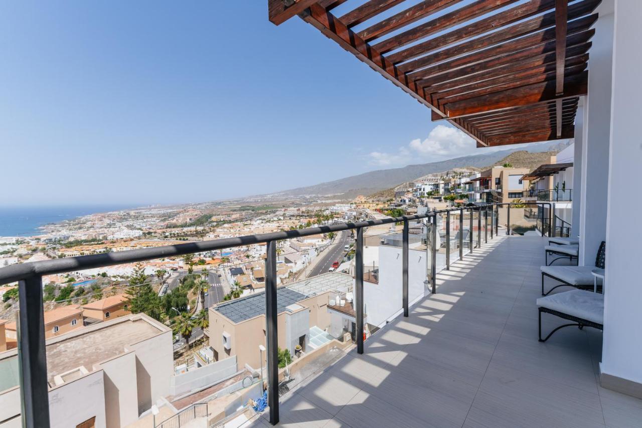 Sunset White Villa - Ocean View, Jakuzzi, Heated Pool, Air-Conditioning, Grill Playa de las Americas  Exterior foto