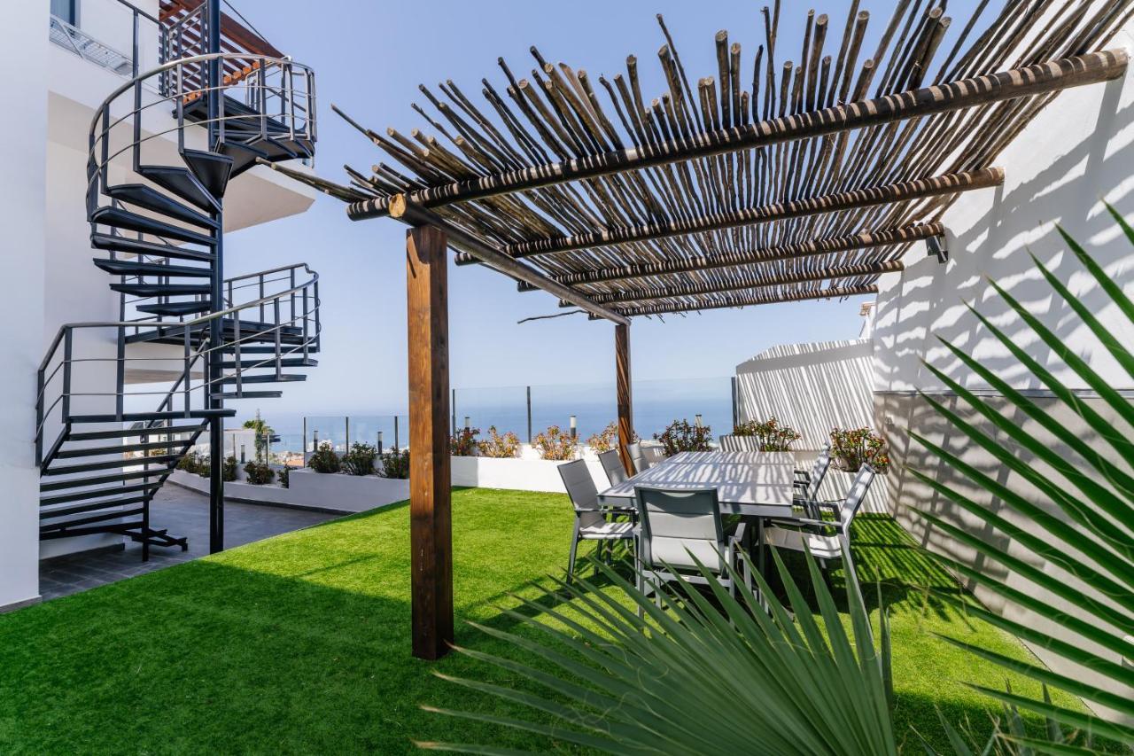 Sunset White Villa - Ocean View, Jakuzzi, Heated Pool, Air-Conditioning, Grill Playa de las Americas  Exterior foto